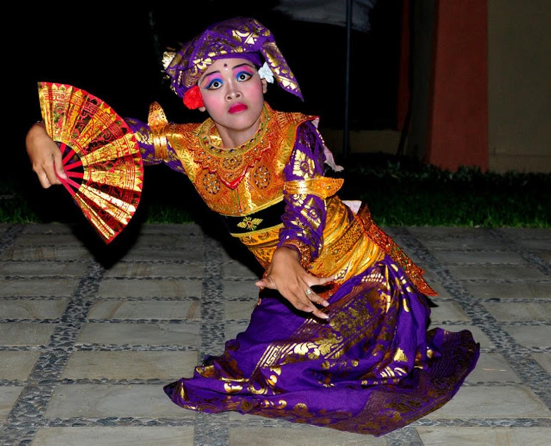 Alam Mimpi Bali Hotel Tejakula Buitenkant foto