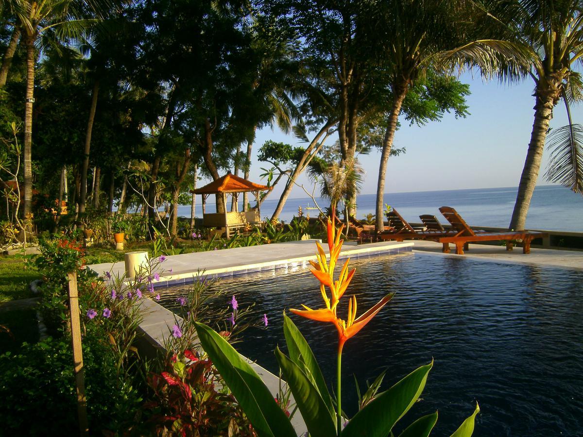 Alam Mimpi Bali Hotel Tejakula Buitenkant foto