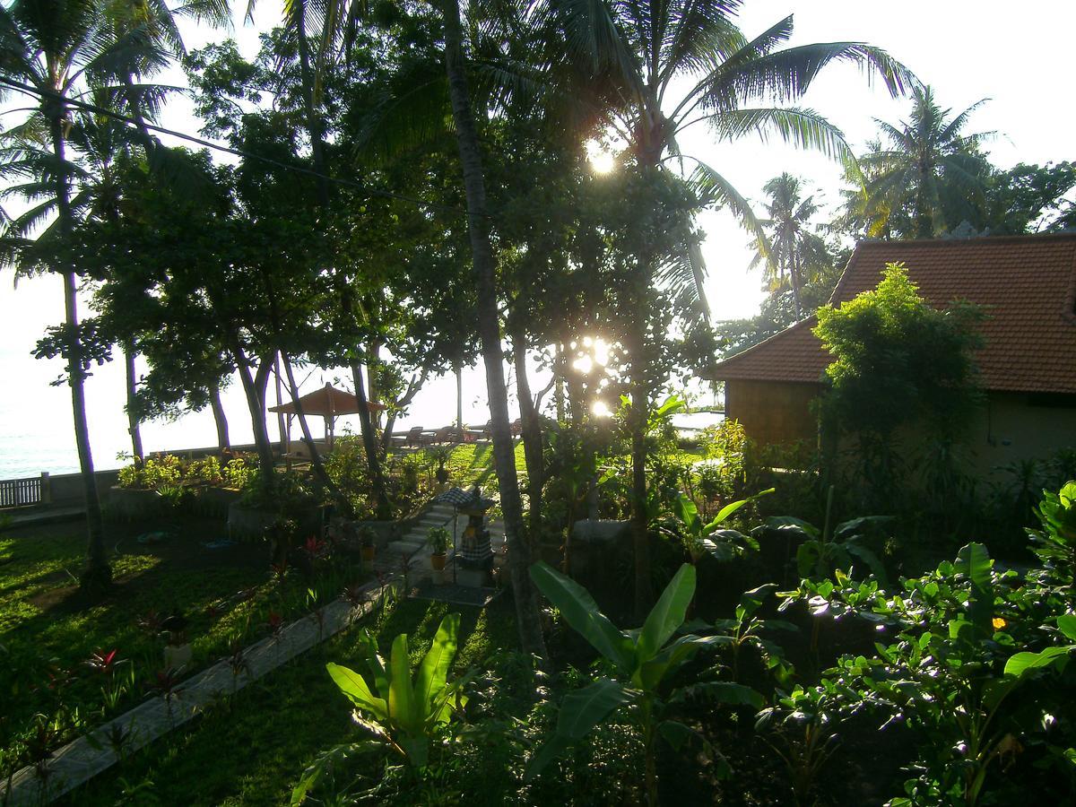 Alam Mimpi Bali Hotel Tejakula Buitenkant foto