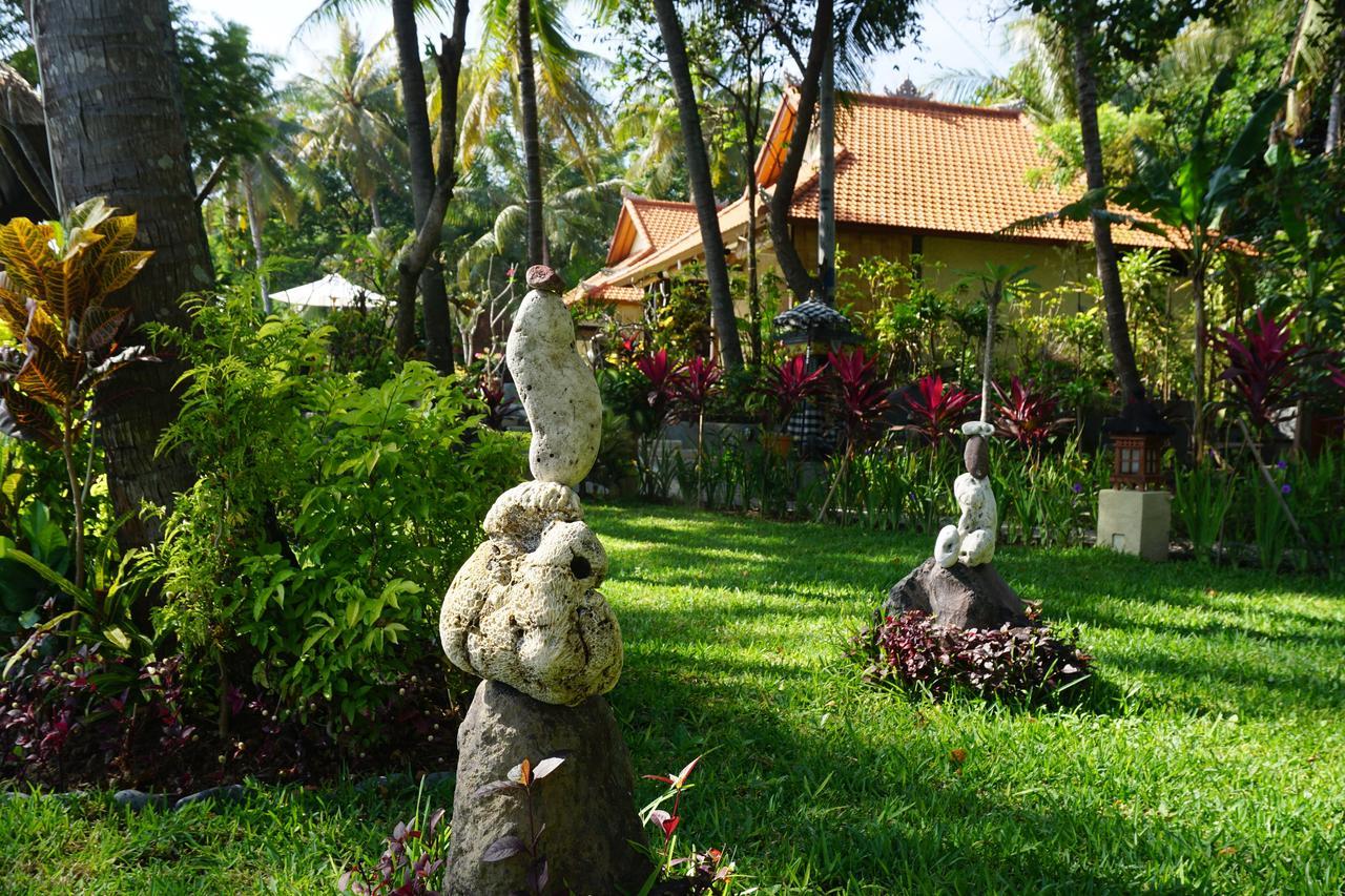 Alam Mimpi Bali Hotel Tejakula Buitenkant foto