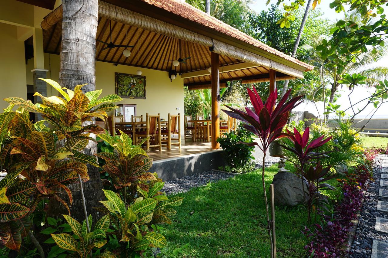 Alam Mimpi Bali Hotel Tejakula Buitenkant foto