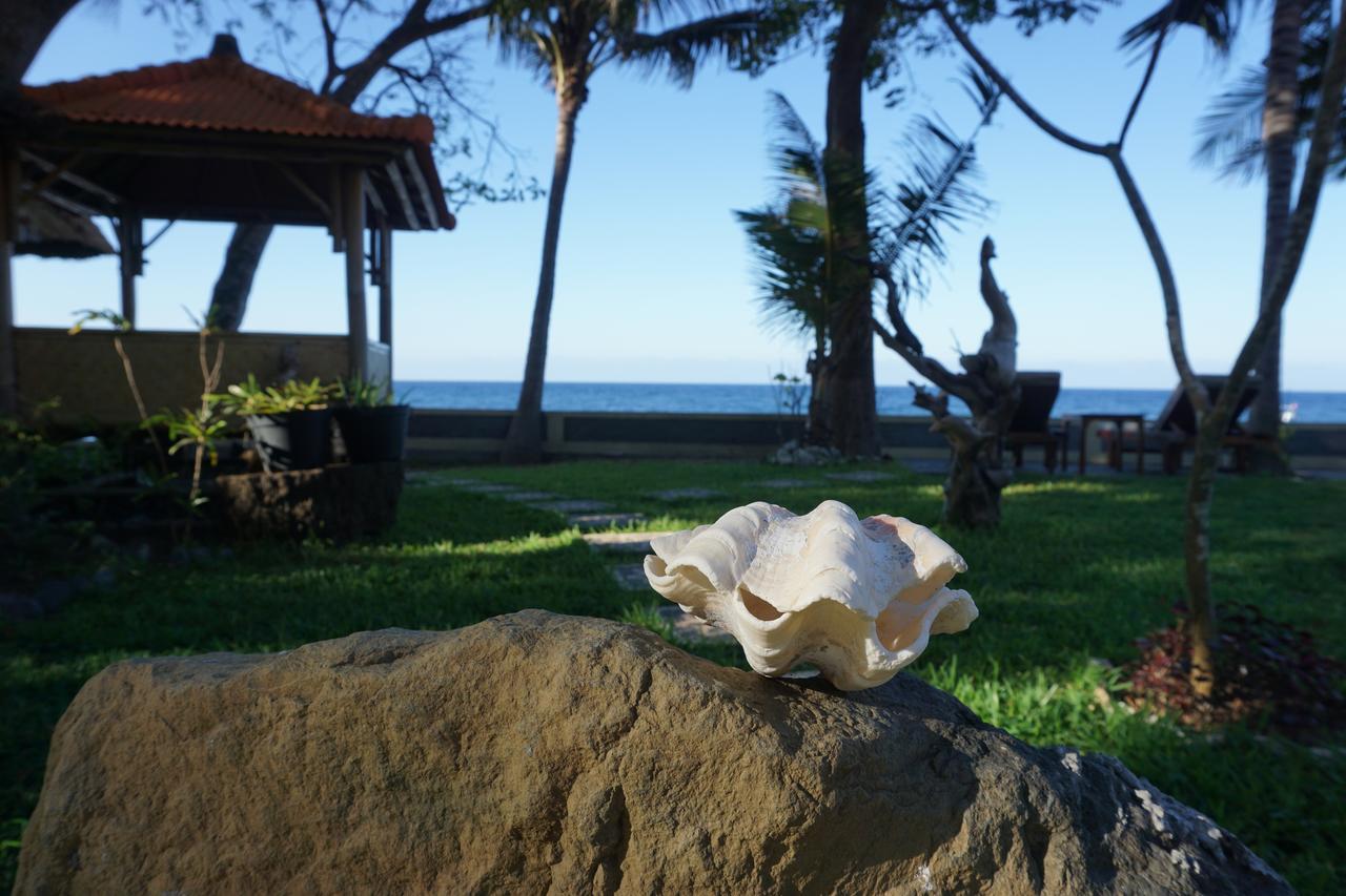 Alam Mimpi Bali Hotel Tejakula Buitenkant foto