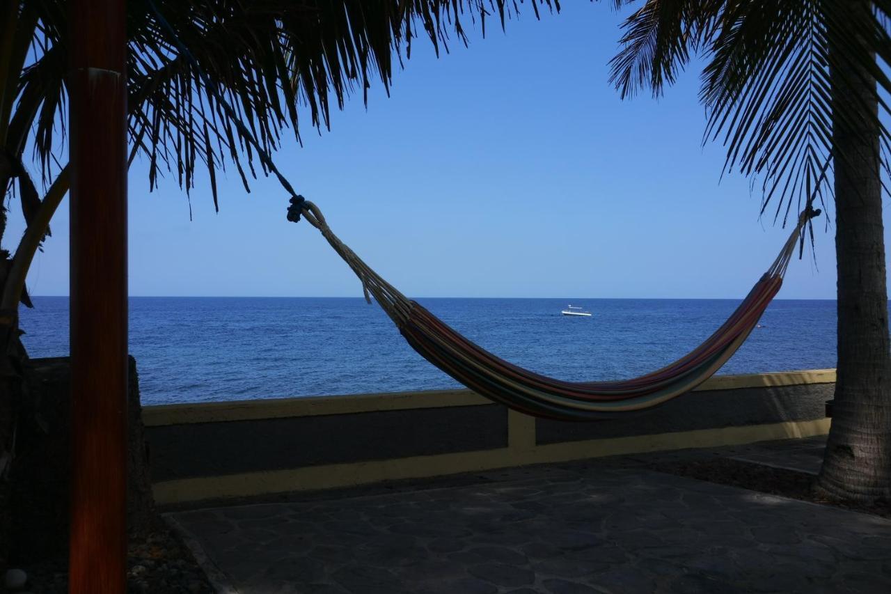 Alam Mimpi Bali Hotel Tejakula Buitenkant foto